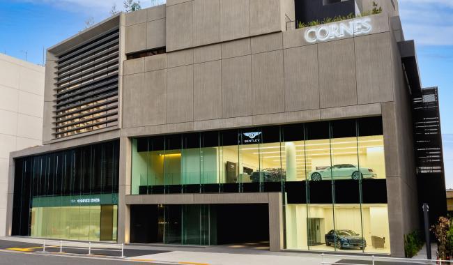 コーンズ 芝ショールーム